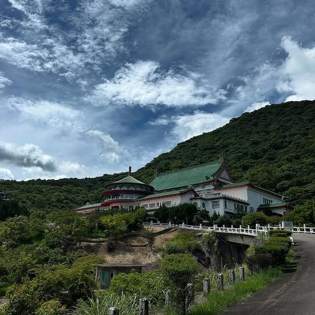 Instagram-(新しいウィンドウを開きます)