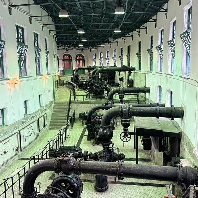 Instagram-(新しいウィンドウを開きます)