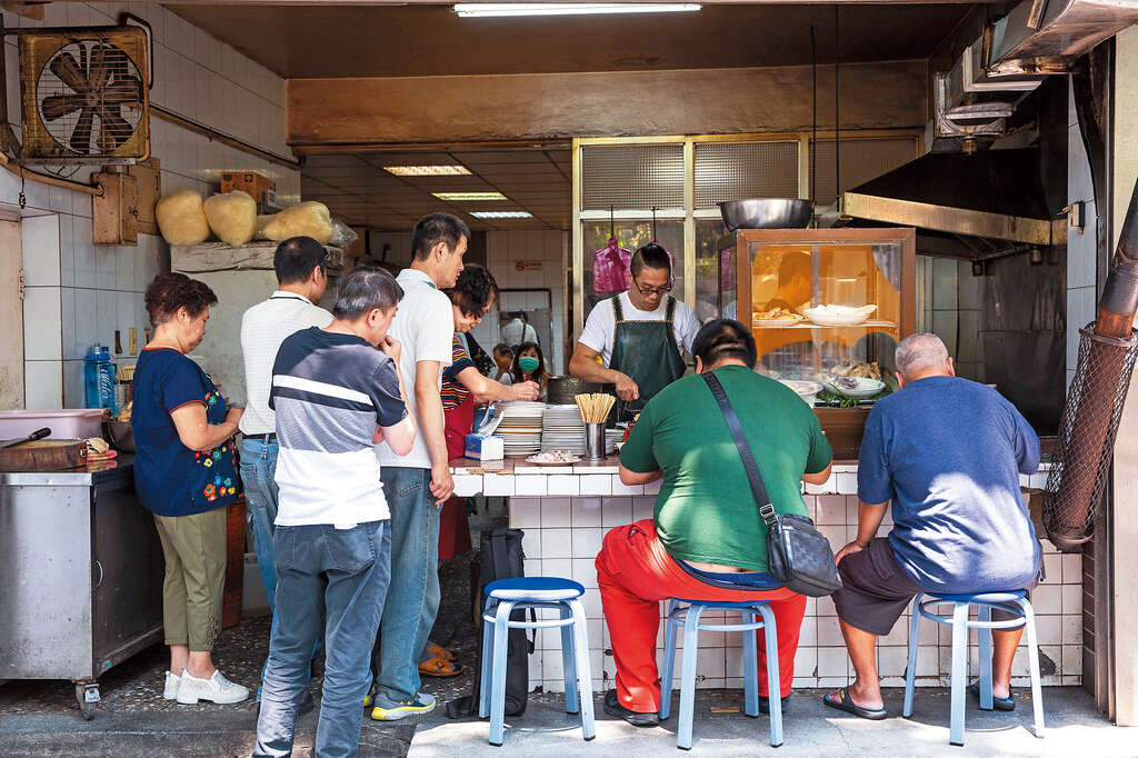 台北經典黑白切　攤頭簡單好滋味