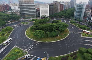 台北畫刊562期—道路微整型