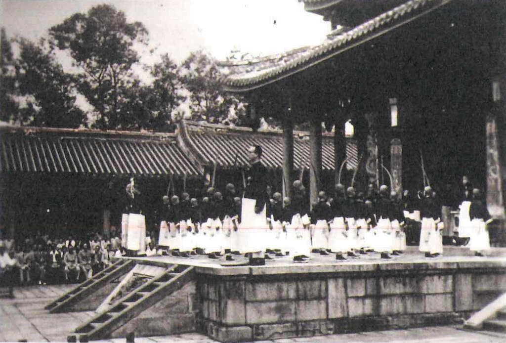 台北孔庙祭孔大典　古礼中现新意