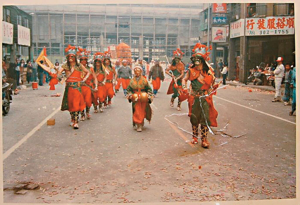 艋舺青山王祭典　街庄同庆谢神护佑