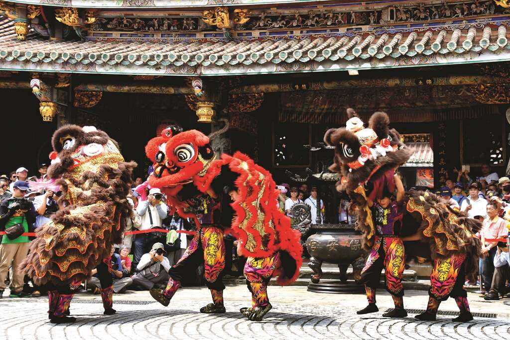 TAIPEI Spring 2019 Vol.15--Baosheng Cultural Festival: A Festive Event Full of History, Religion and Community