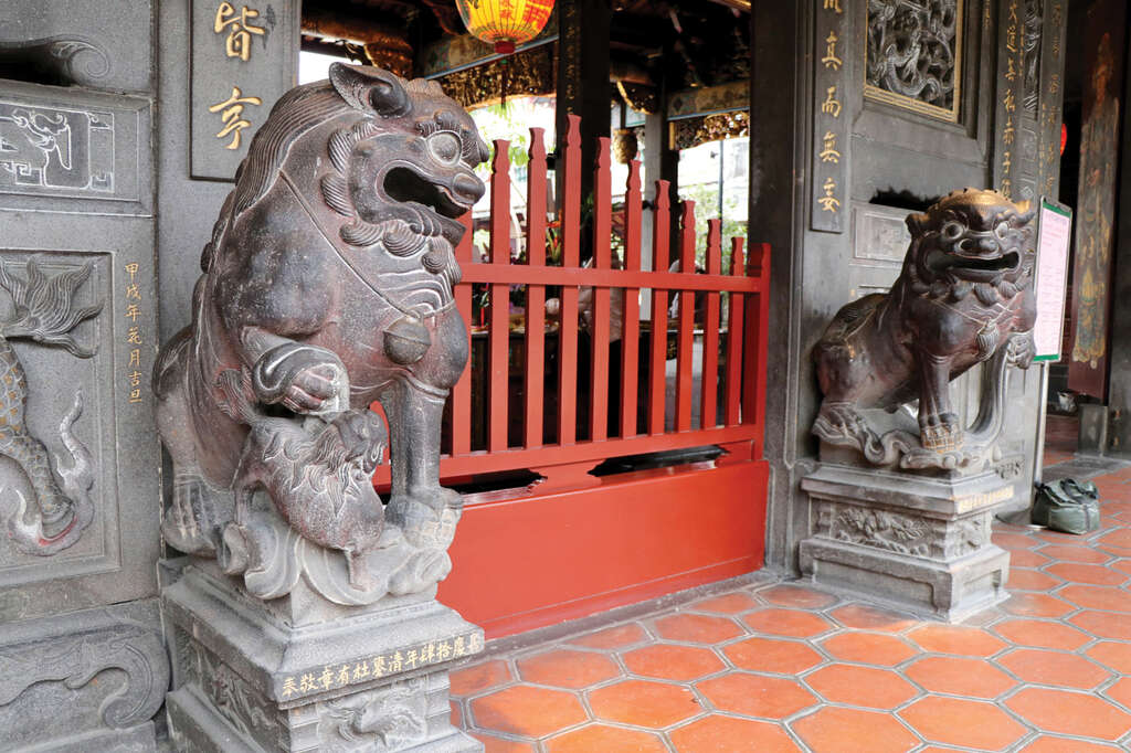 TAIPEI Spring 2019 Vol.15--10 Things to Pay Attention to When Visiting a Taiwanese Temple