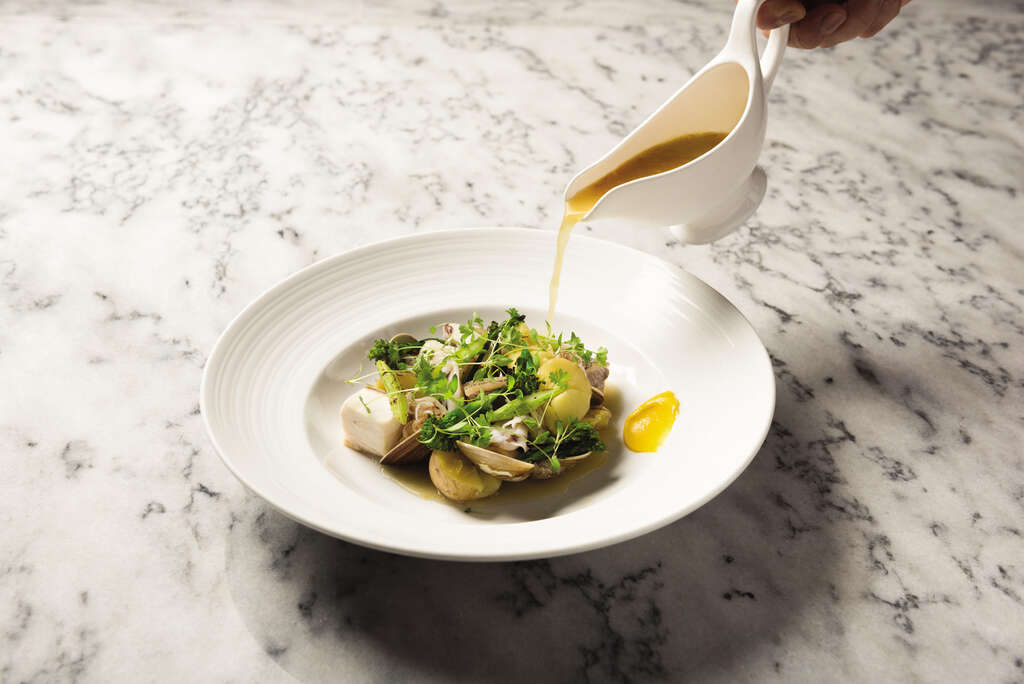 TAIPEI Summer 2019 Vol.16--Michelin Guide Showcases Taipei's Thriving Culinary Scene: From Street Eats to Tasting Menus