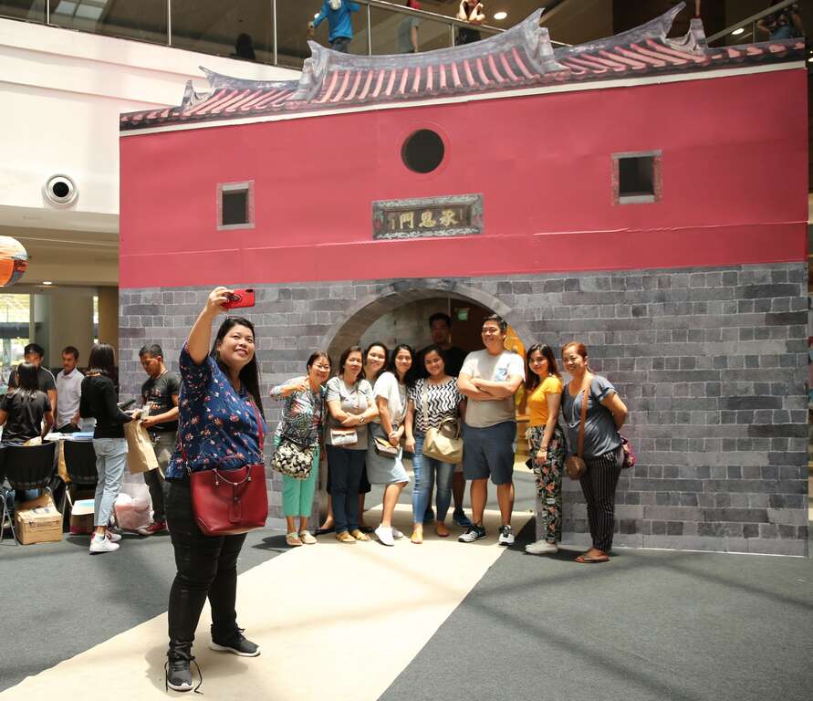 觀傳局把北門搬進菲律賓人氣百貨商場,展現臺北意象的氣勢