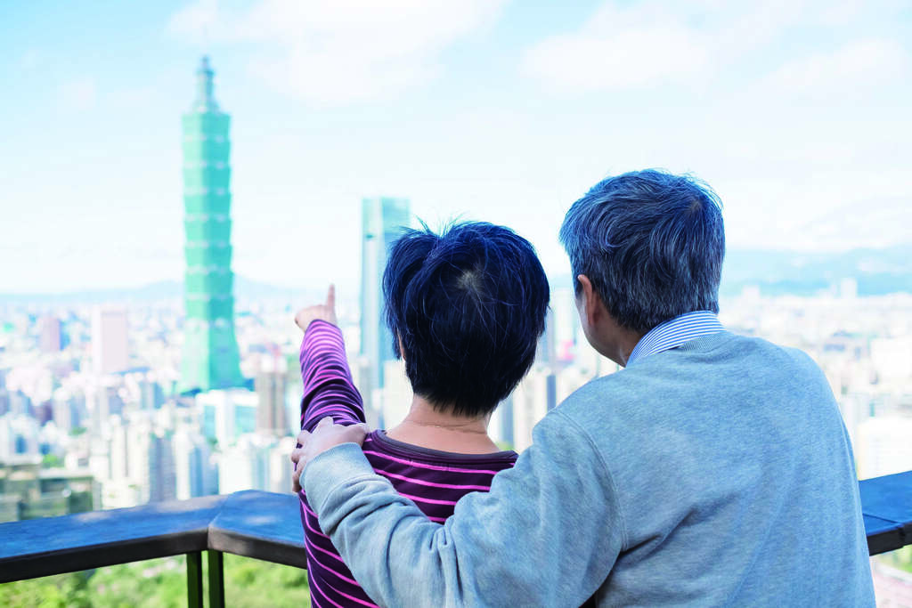 【熟齡X台北　人生秋天的青春篇章】在人生的秋季 　我們過得更精彩(台北畫刊108年9月)