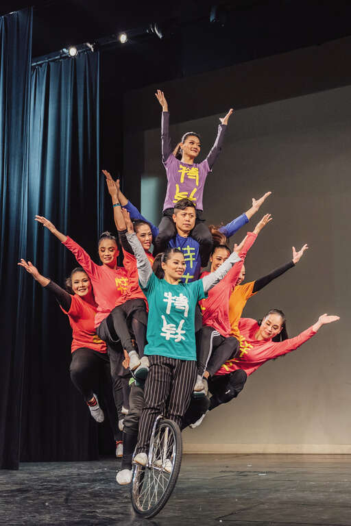 TAIPEI Winter 2020 Vol.19--Traditional Folk Acrobatics: Bringing Taipei to New Heights