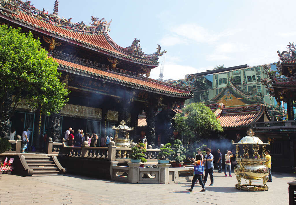 TAIPEI Spring 2020 Vol.19--The Muslim Experience in Taipei