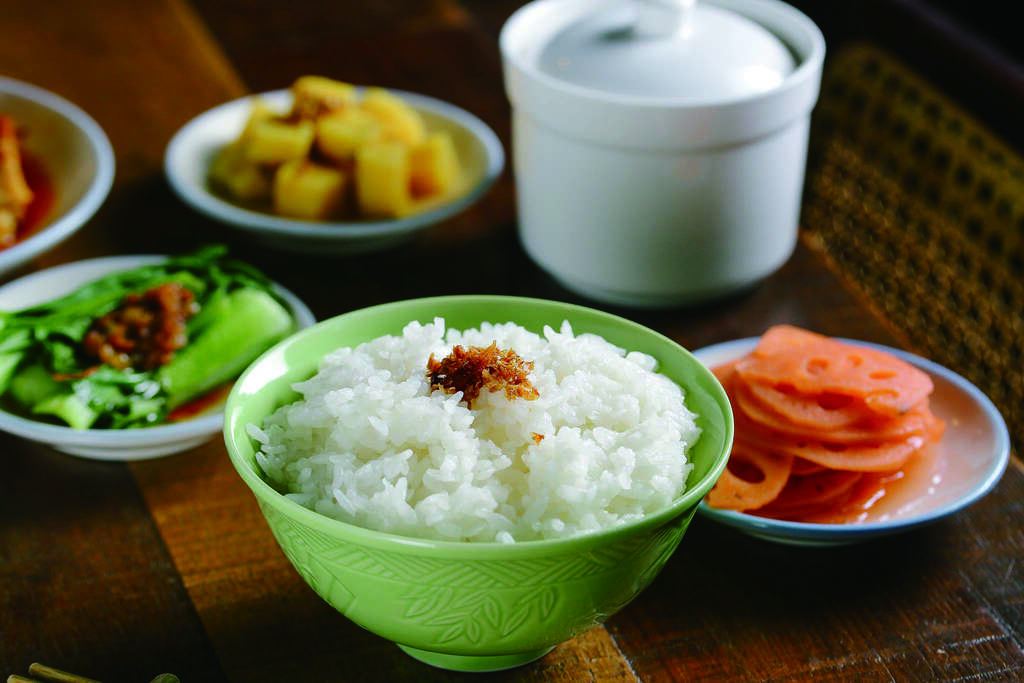 白飯搭配豬油或是其他懷舊風味的配菜，更能傳遞米食香純的風味。( 圖／稻舍 )