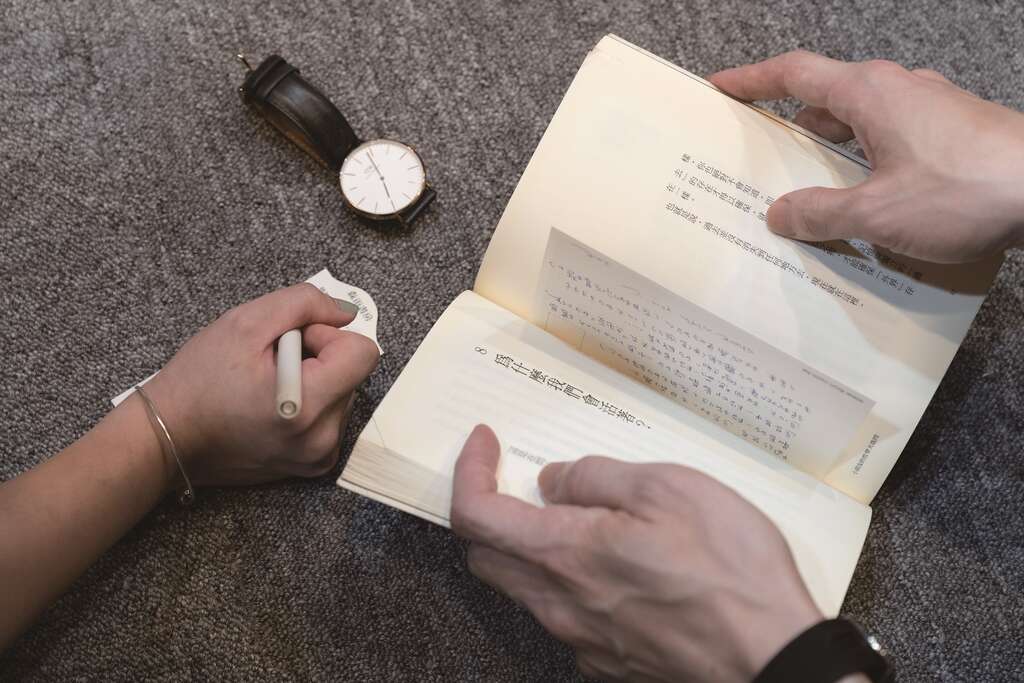 「森雨書房」設計獨特的借閱機制，以選物交換書籍，開啟生命故事的交流。