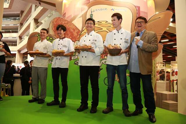 台北面包学冠亚军师傅与梁幼祥推荐面包老味道