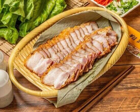 店內招牌脆皮燒肉