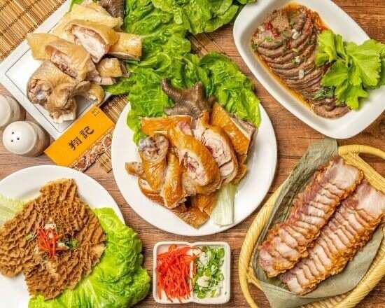 南門市場裡的翔記，各式美食不僅是餐桌上的主角， 也是送禮的最佳選擇