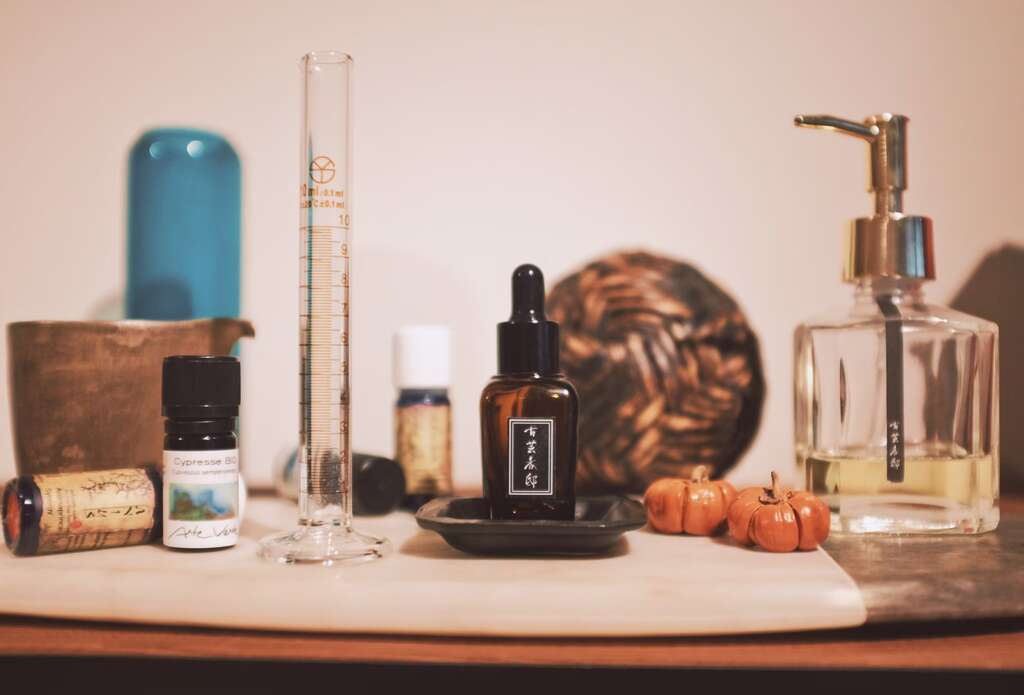 透過舒適的精油芳療體驗，能更了解自己當下的狀態。（圖／古芸香邸）