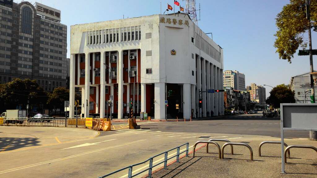 臺北行旅廣場西基地前身-鐵路警察局拆除前景象(臺北市政府都市發展局提供)