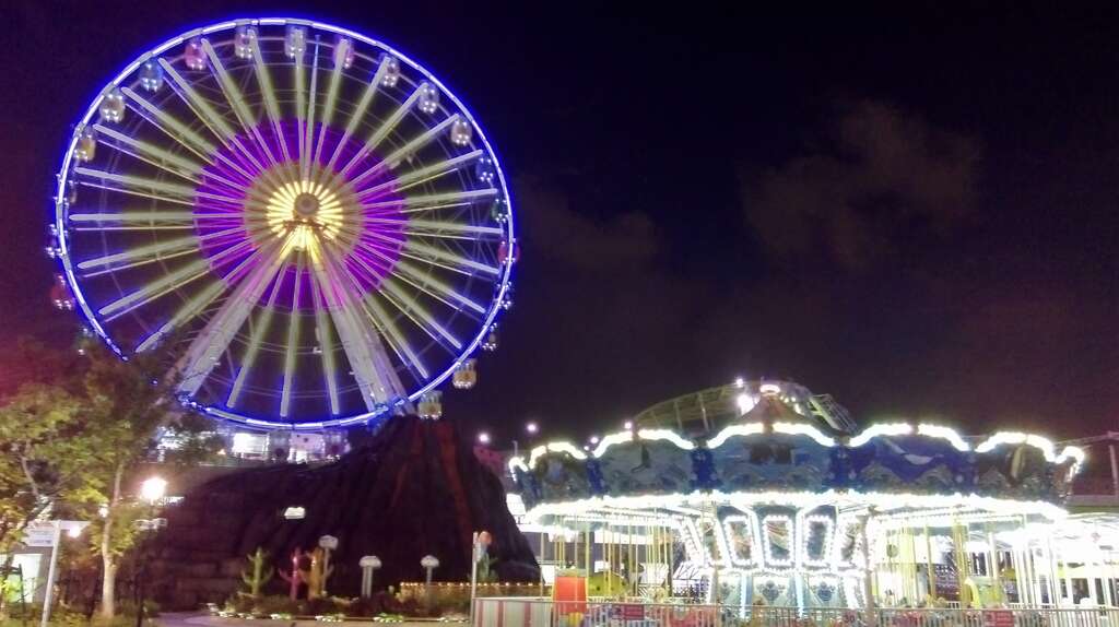 儿童新乐园夜景