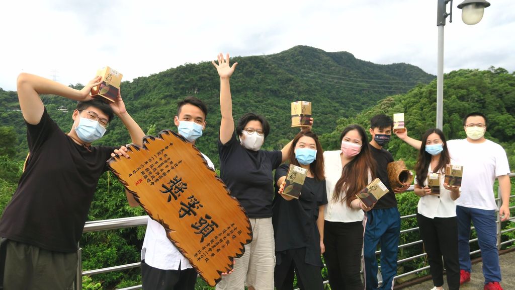 木栅铁观音得奖青农热情推荐得奖茶