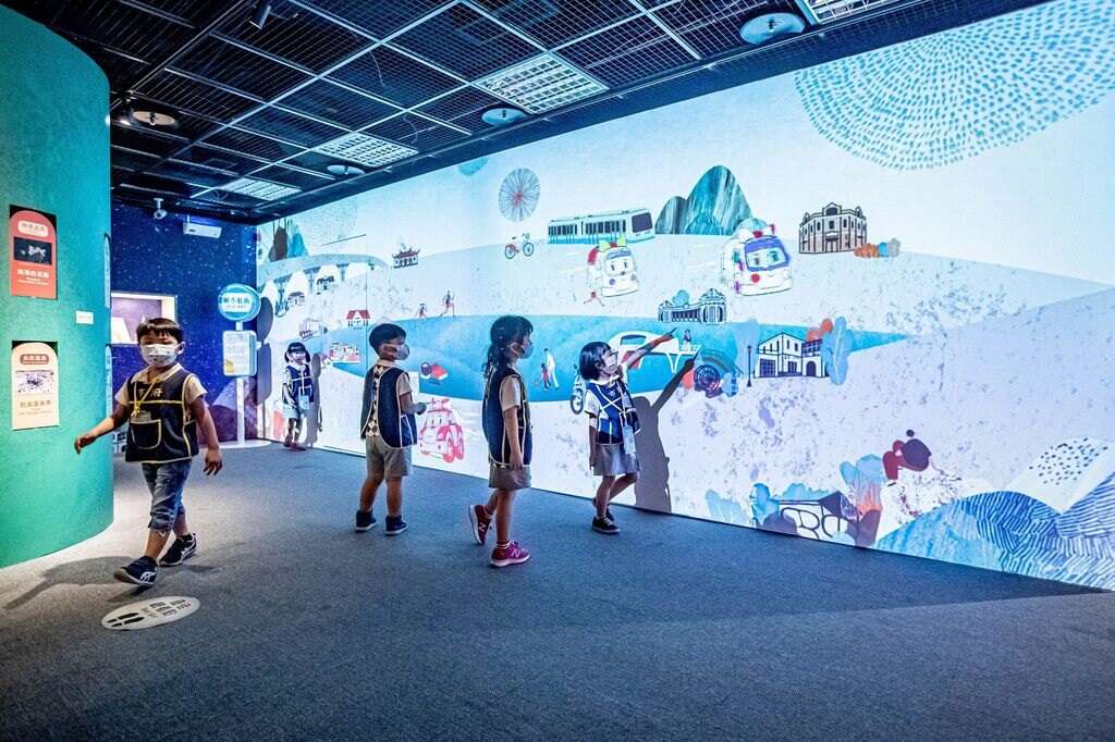 台北探索館「台北無圍牆博物館特展─波力玩台北」透過趣味滿點的互動遊戲，認識台北無圍牆博物館的故事
