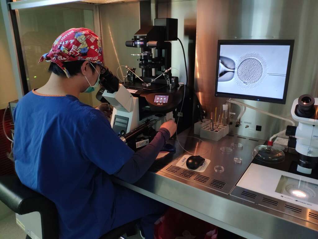 生殖醫學中心的試管嬰兒技術成熟，成功為許多不孕症夫妻帶來希望。（圖／台北市立聯合醫院仁愛院區生殖醫學中心）