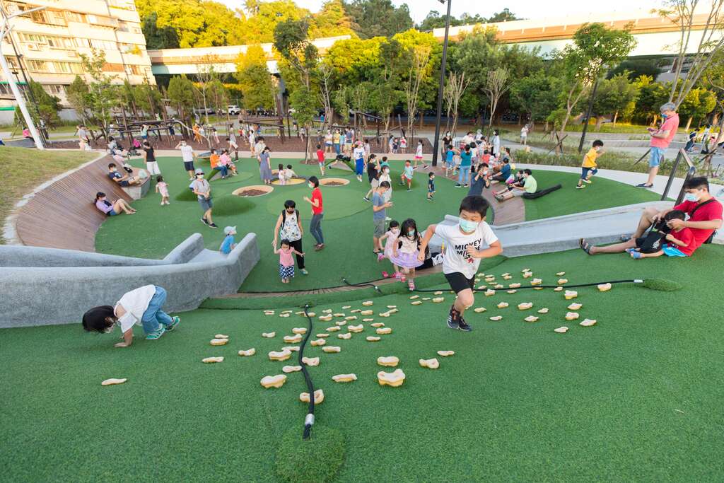 辛亥生態公園新建工程兒童遊戲場
