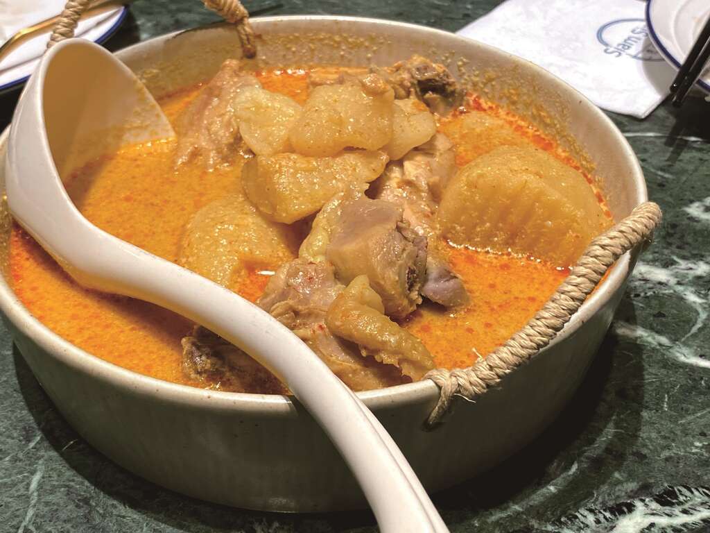 這是正宗泰式咖哩雞嗎？（圖／魚夫）