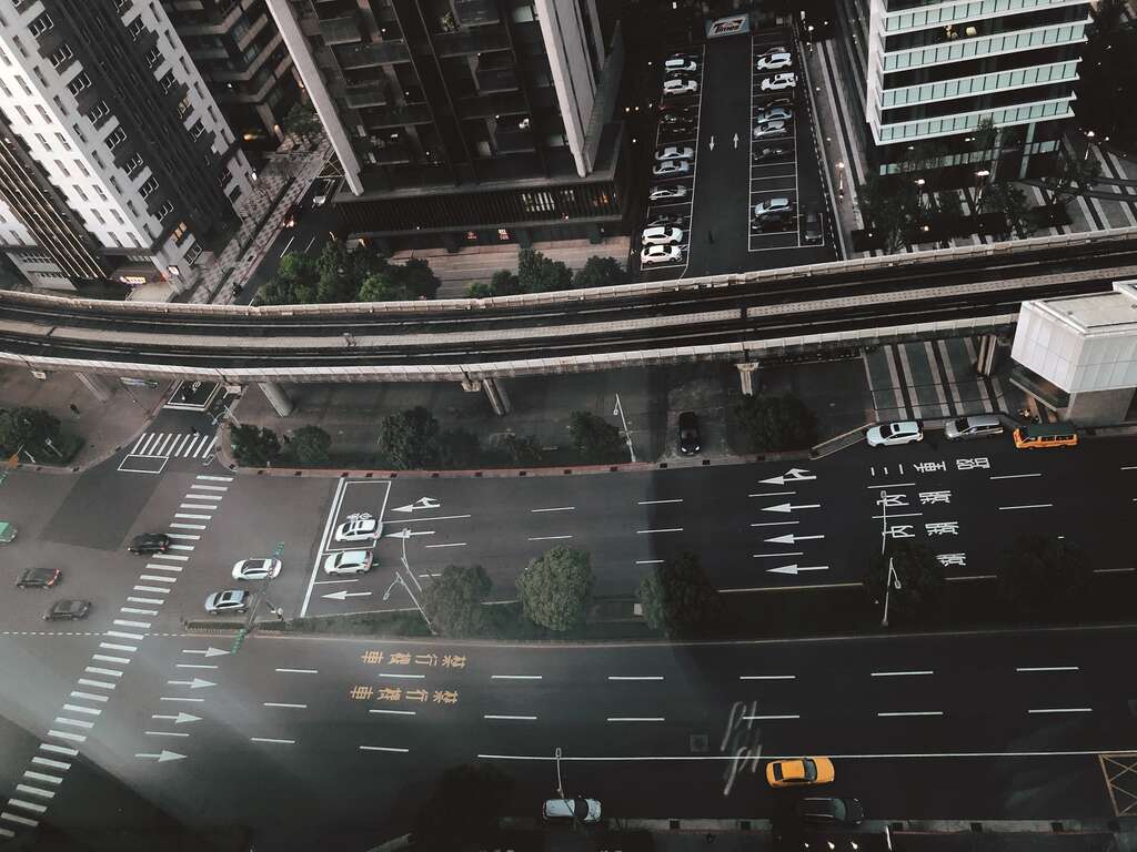 03南港