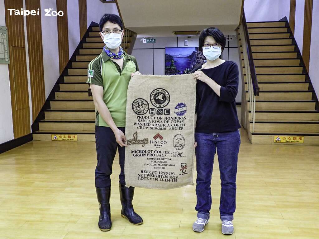 非常感谢「杰恩咖啡」捐赠麻布袋,为保育野生动物尽一份心力!