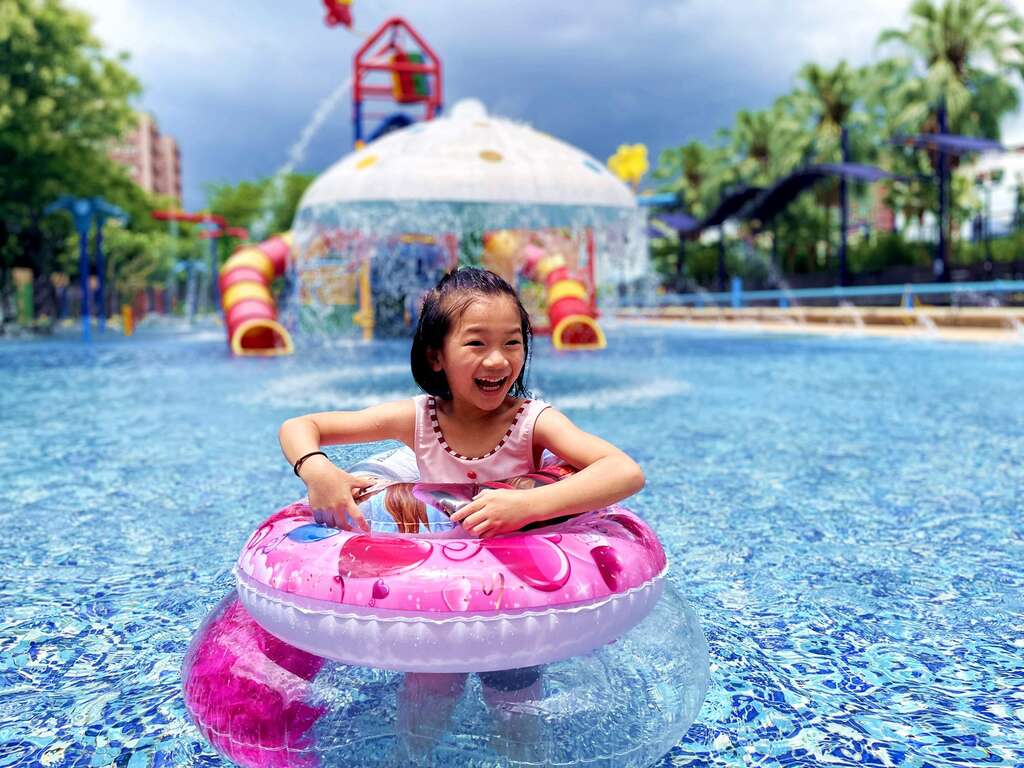 歡迎爸媽帶小朋友一起戲水同樂、重返夏日消暑時光(圖片來源：臺北自來水事業處)