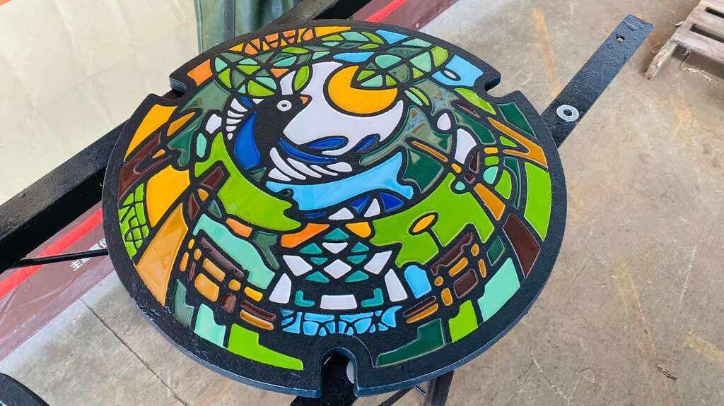 HEO to Hold Exhibition on 24 Limited Edition Manhole Covers at City Hall