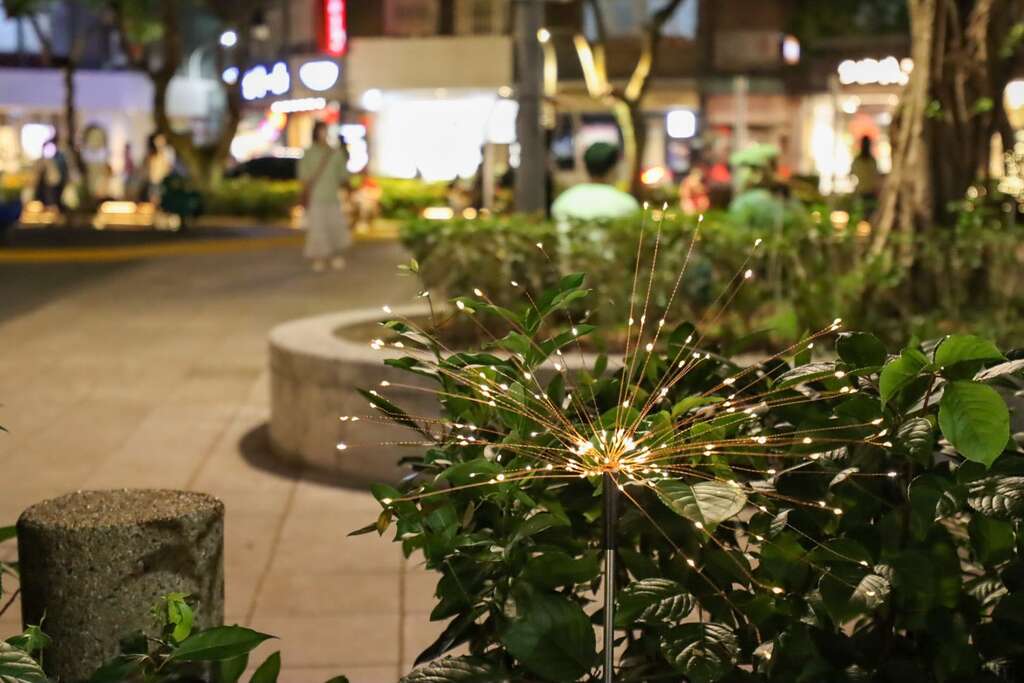 永康公園燈飾(圖片來源：臺北市商業處)