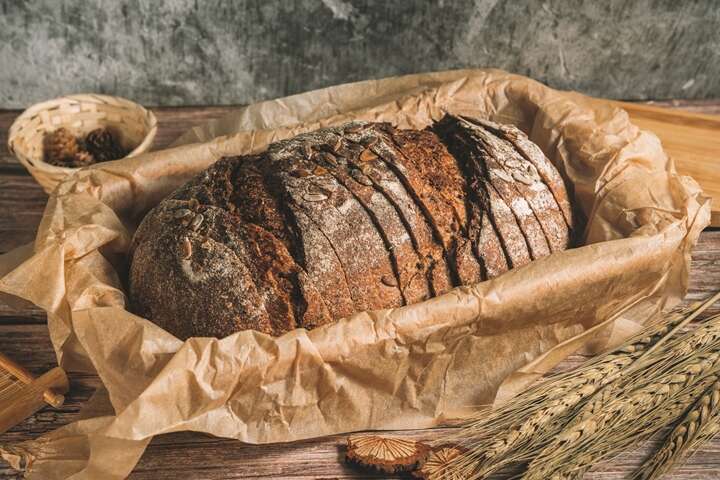 whole grain sourdough bread-2 (Copy)