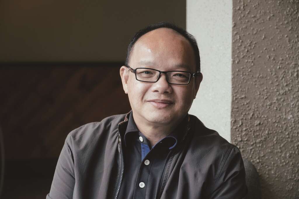陳奕峰，「台北市新亮點最長巷之前世今生」提案人。成長於信義區，投身當地文化、歷史推廣的文史工作者。(攝影／蔡耀徵)