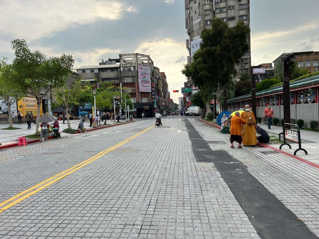 施工前道路照片（图片来源：台北市政府工务局新建工程处）