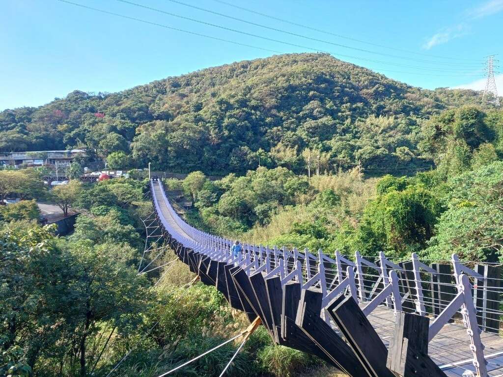 白石湖吊桥(图片来源：台北市政府工务局大地工程处)
