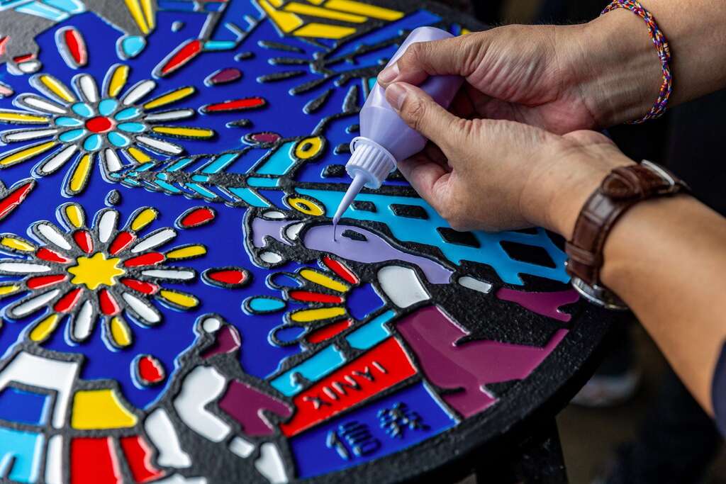 Taipei Manhole Cover Phase II extends the design concept of Phase I