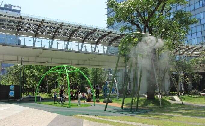 三重世贸公园(图片来源：台北市政府工务局公园路灯工程管理处)