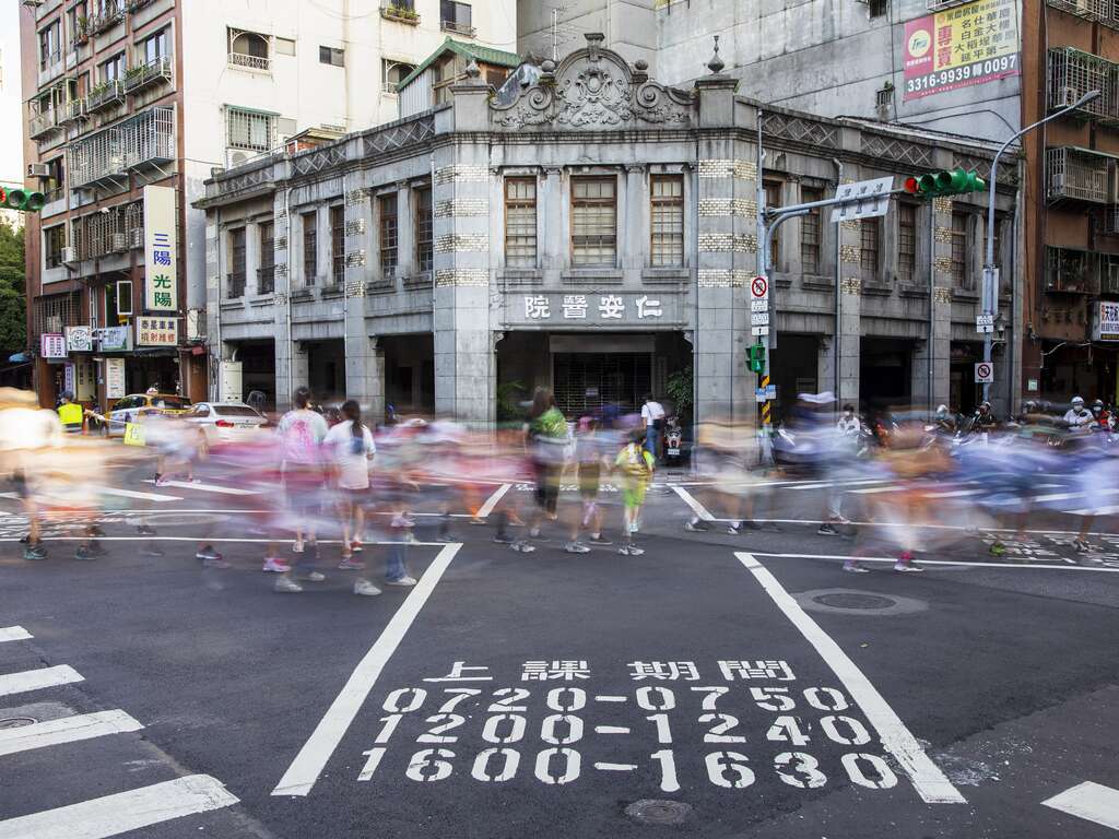 2022年老屋摄影徵件比赛首奖作品-仁安医院 (摄影：李德荣)(图片来源：台北市政府文化局)