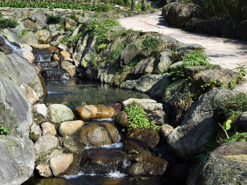 阳明溪溪畔步道(图片来源：台北市政府工务局大地工程处)