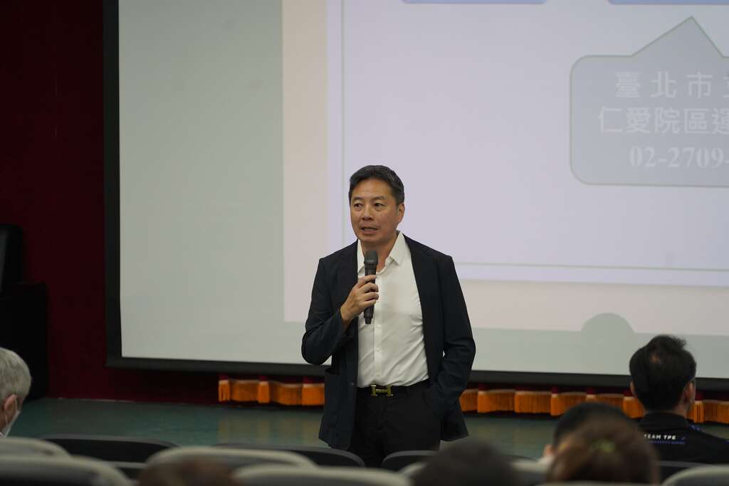 运动医学-主持人曾国维院长(图片来源：台北市政府体育局)