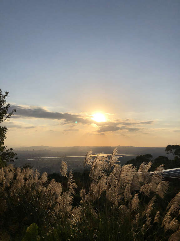 P48-51#寫真 也把鏡頭外的感覺拍下來-中國文化大學後方@吳聲玟