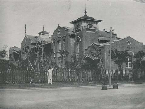 太平小学校