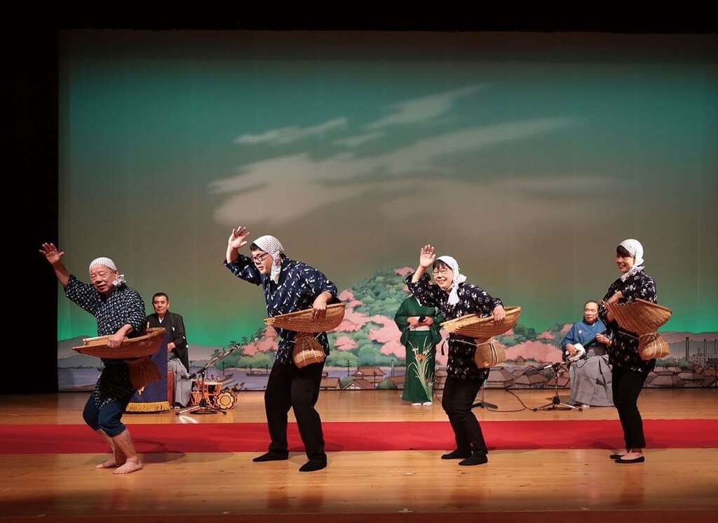 泥鳅舞-舞台演出(图片来源：台北市政府产业发展局)
