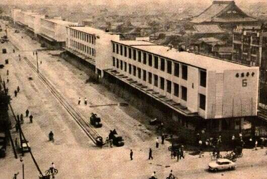 1960年代剛落成的中華商場（由高傳棋提供）(圖片來源：臺北市立圖書館)