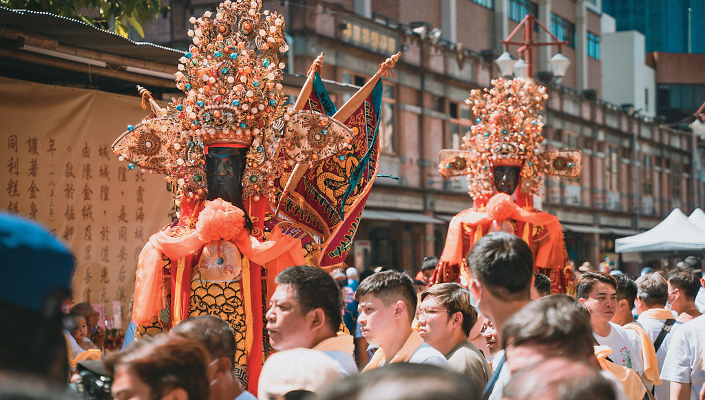 台北霞海城隍庙遶境活动，祈求合境平安。（图／台北稻江灵安社）