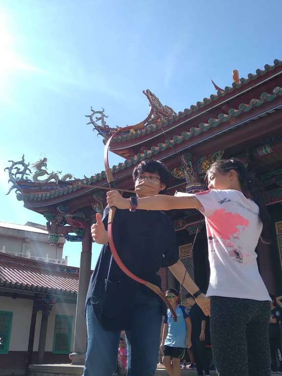 以「礼」为基础的儒家射艺(图片来源：台北市政府民政局)