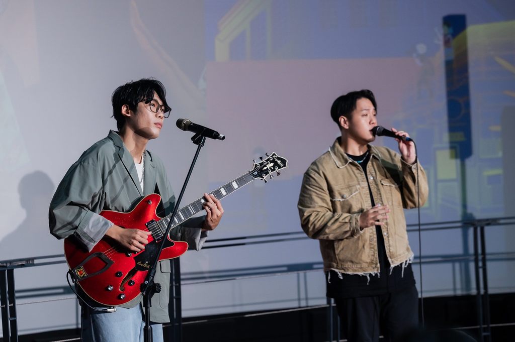 Theseus忒修斯演唱「憨孙仔」邀请大家一起来大稻埕夏日节玩耍(图片来源：台北市政府观光传播局)