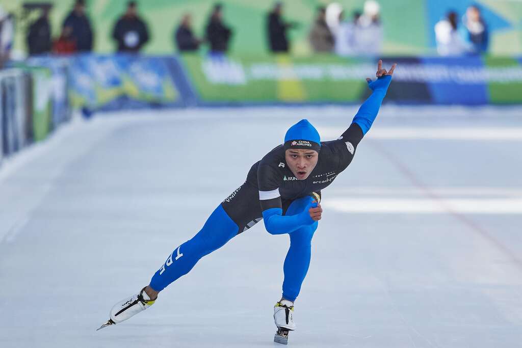 臺灣滑冰選手宋青陽在今年第3屆世界大學競速滑冰錦標賽，以71秒984的總成績奪下男子500公尺銀牌。（圖／王冠文攝）