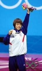 許淑淨在2012年倫敦奧運女子舉重53公斤級摘銀，並因哈薩克選手藥檢未過，將獲得台灣舉重的首面金牌