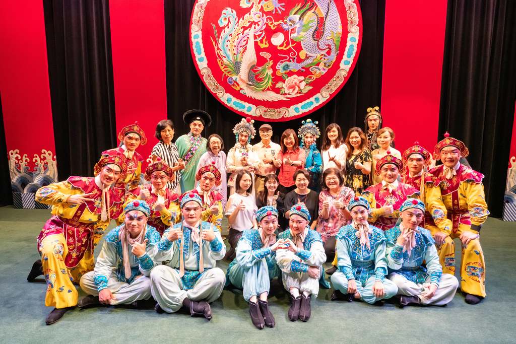 精彩夜间活动表演（图：台北戏棚端午节活动）(图片来源：台北市政府观光传播局)